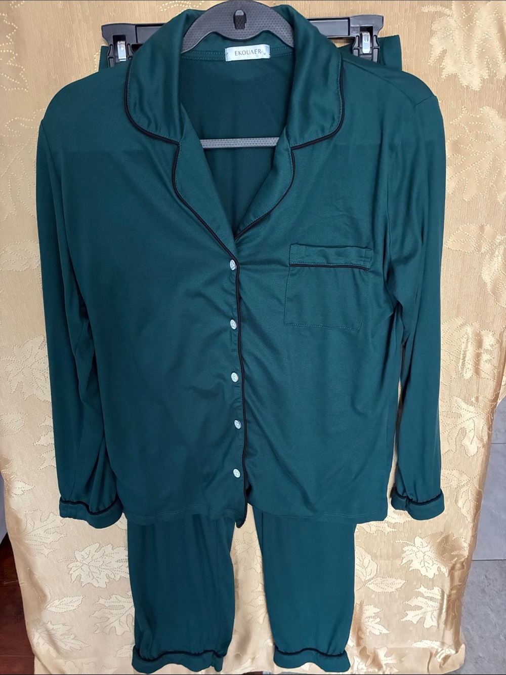Ekouaer Women's Emerald Green Long Sleeve Pajama Set with Contrast Piping